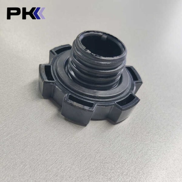 Engine Oil Filler Cap 1218070020 12180-70020 OEM Oil Filler Cap For COASTER TOYOTA 12180-55010 1218055010 - Image 3