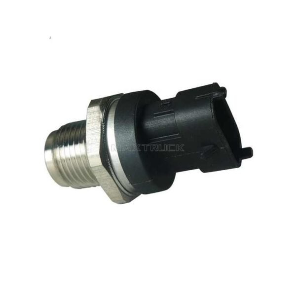 European Truck 0281002930 504333094 51274210233 For MAN /IV Truck Fuel Pressure Sensor - Image 3